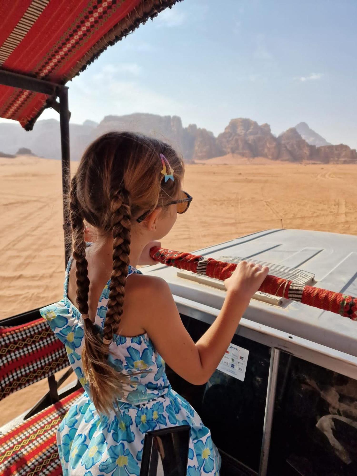 Adel Rum Camp Bubbles Wadi Rum Exterior foto